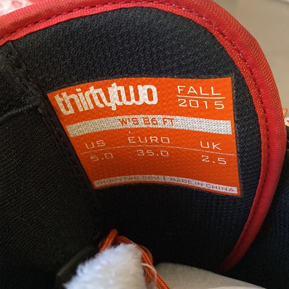 Women’s Snowboard Boots size 5 thirtytwo red floral heat moldable liners - Picture 8 of 9